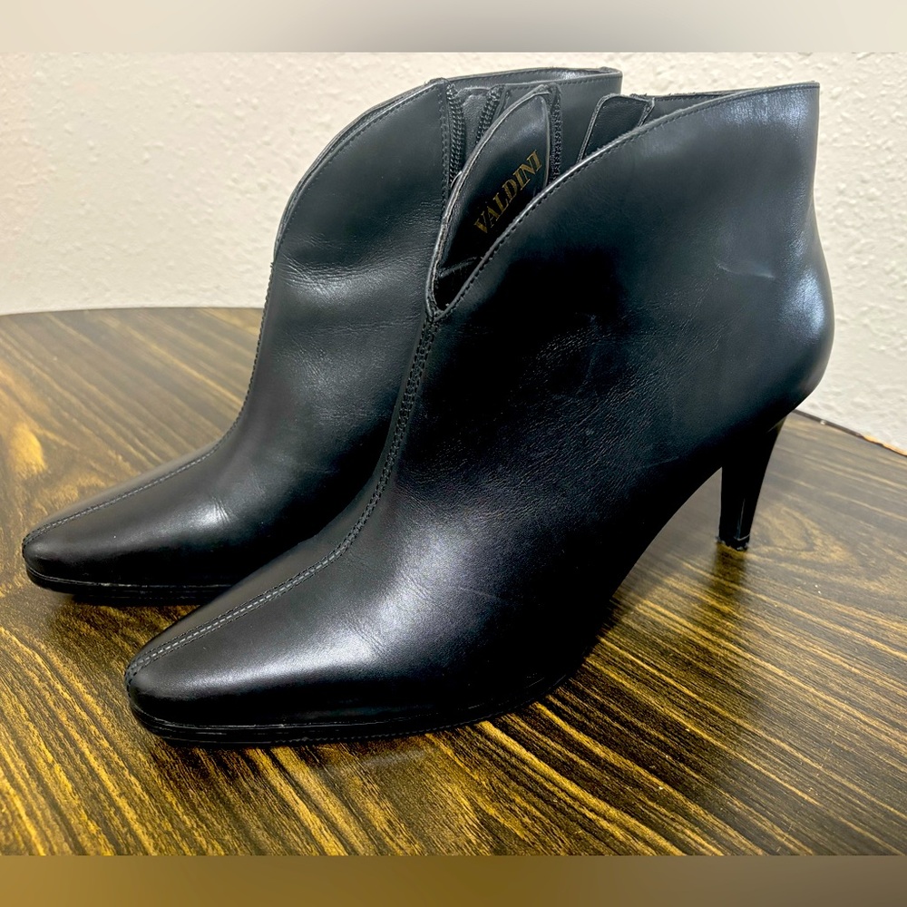 Valdini leather boots